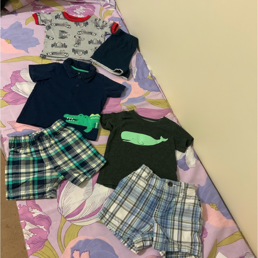 EUC Toddler Boy Lot 6 Pz 3 sets shorts & Tees Carter’s 18M